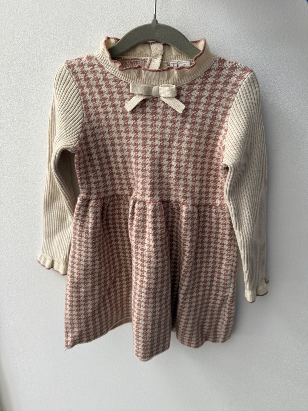 Janie and Jack Cream and Dusty Pink Houndstooth Knit Dress with Bow Accent